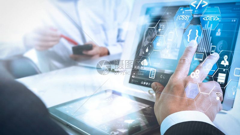 中小企业CRM开发报价：揭秘成本构成与优化策略